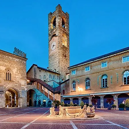 Apartment Magic Place - Sunrise - Citta Alta *