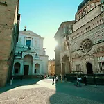 Magic Place - Sunrise - Citta Alta Daire Bergamo
